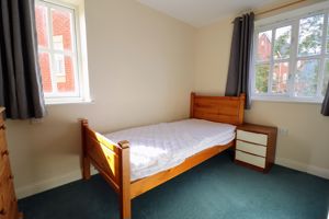 Bedroom- click for photo gallery